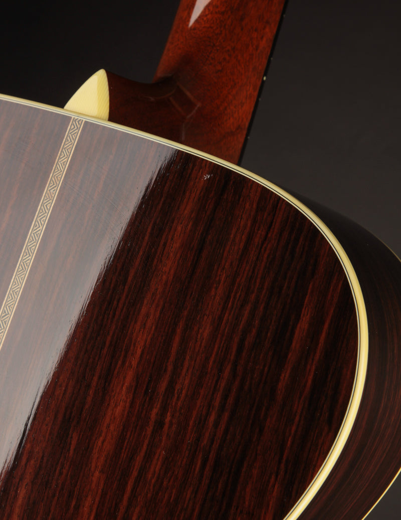 Collings OM2A Deep Body Shade Top (USED, 2011)