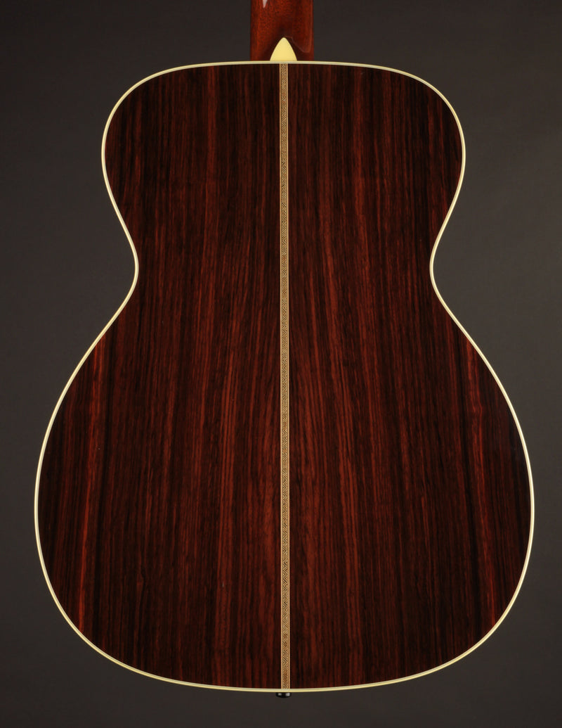 Collings OM2A Deep Body Shade Top (USED, 2011)