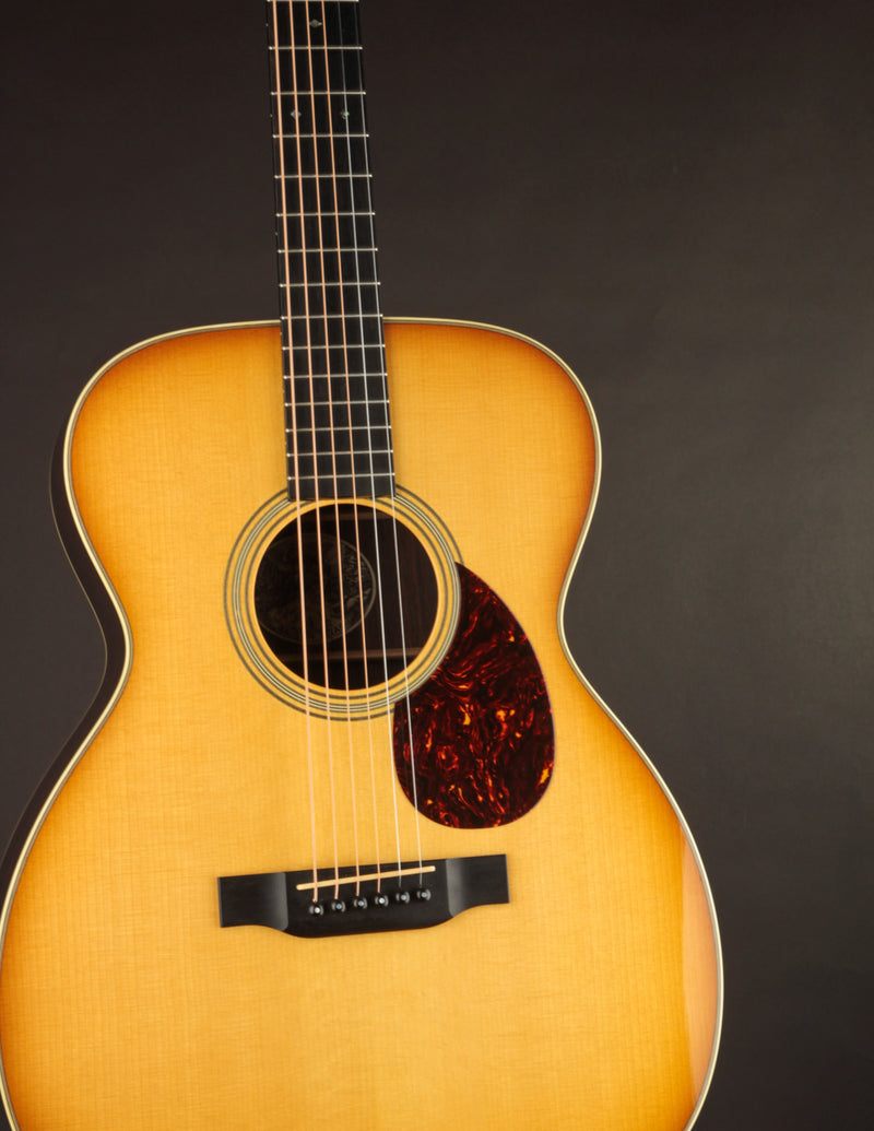 Collings OM2A Deep Body Shade Top (USED, 2011)