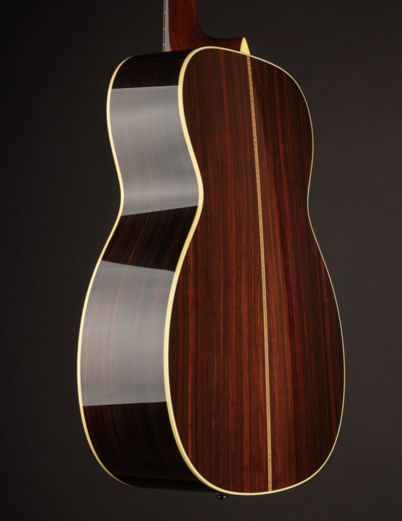 Collings OM2A Deep Body Shade Top (USED, 2011)