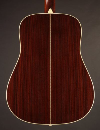 Martin HD-28 (USED, 2021)