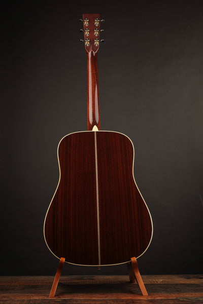 Martin HD-28 (USED, 2021)