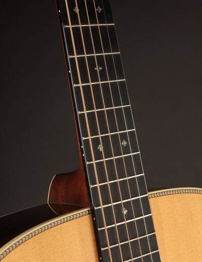 Martin HD-28 (USED, 2021)