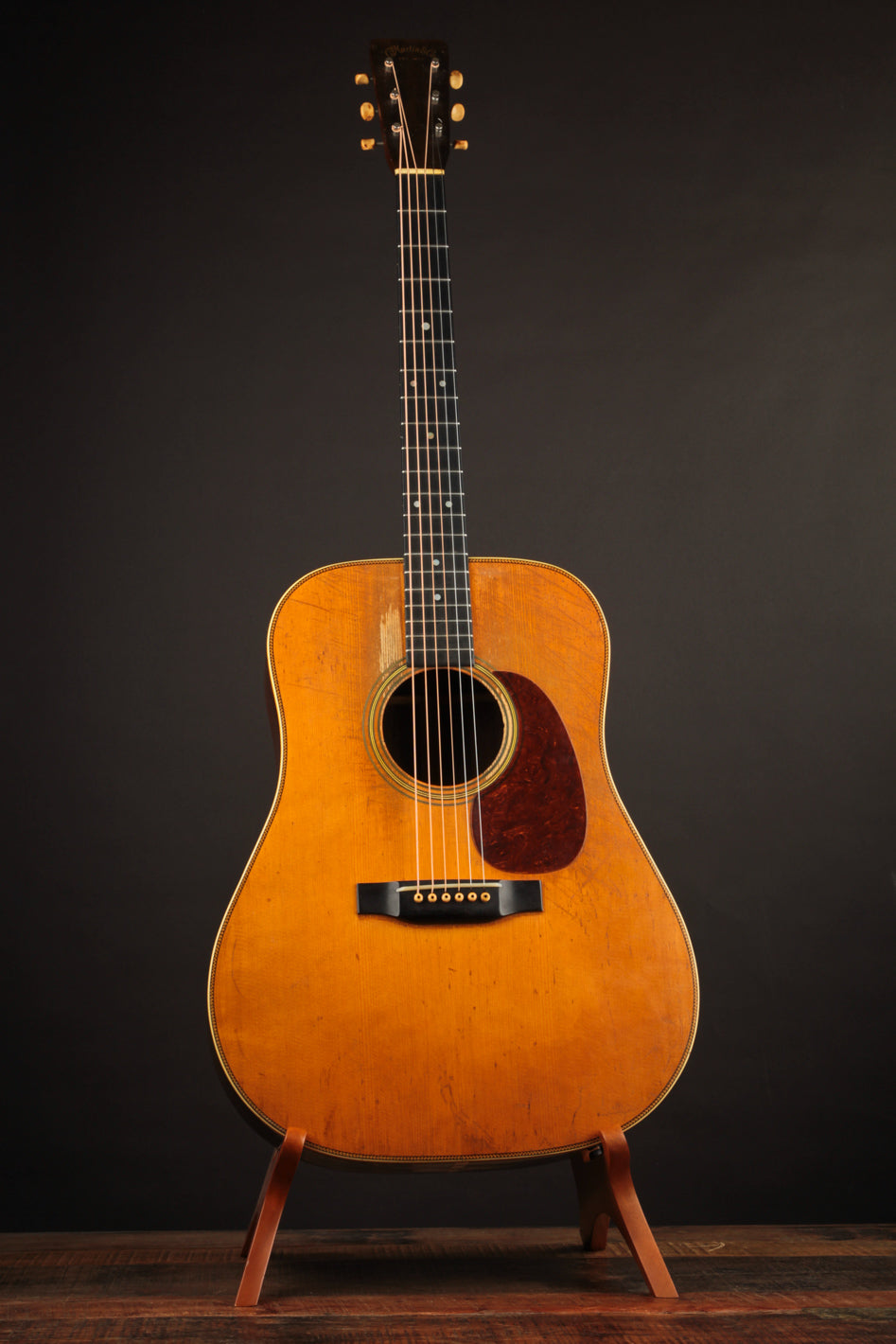 Martin D-28 (1945) | The Music Emporium