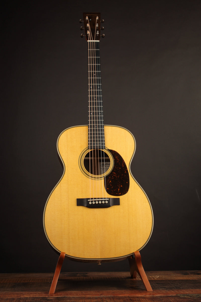 Martin 000-28EC (USED, 2025)