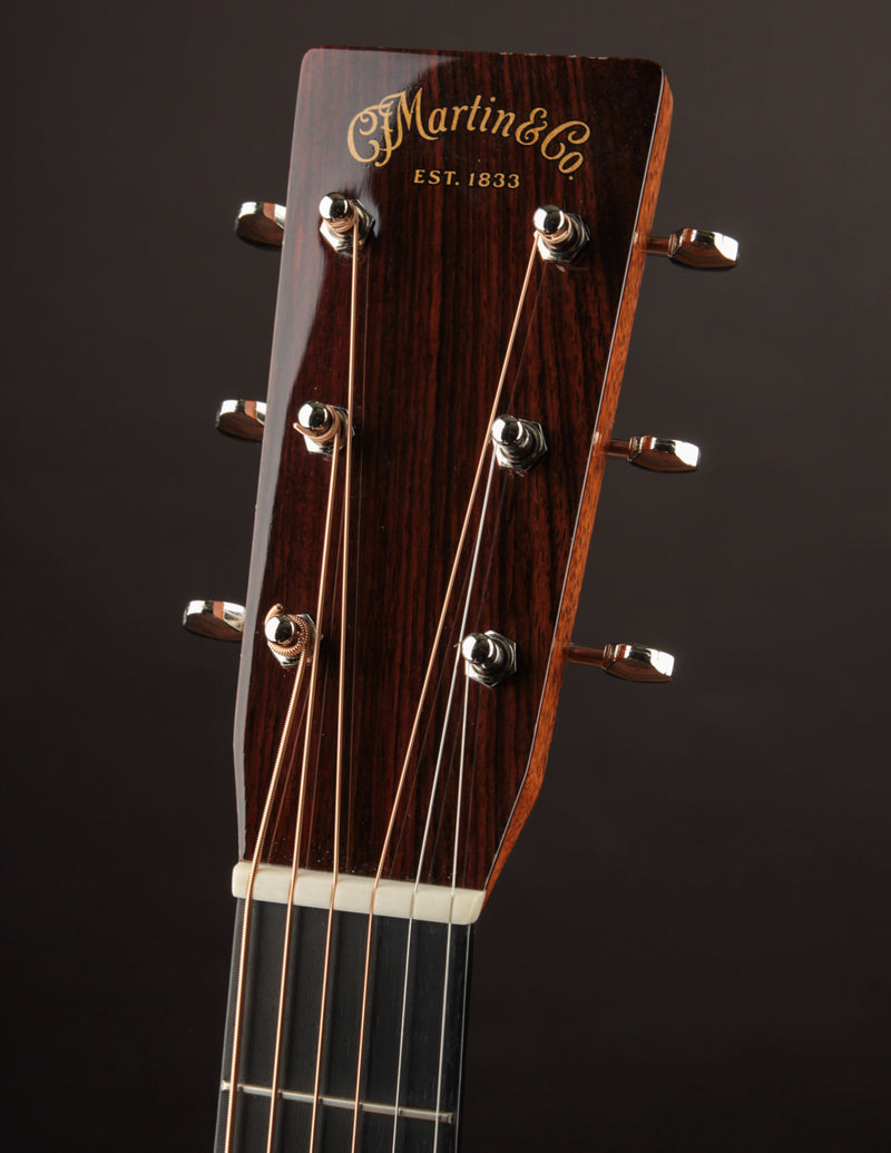 Martin 000-28EC (USED, 2025)