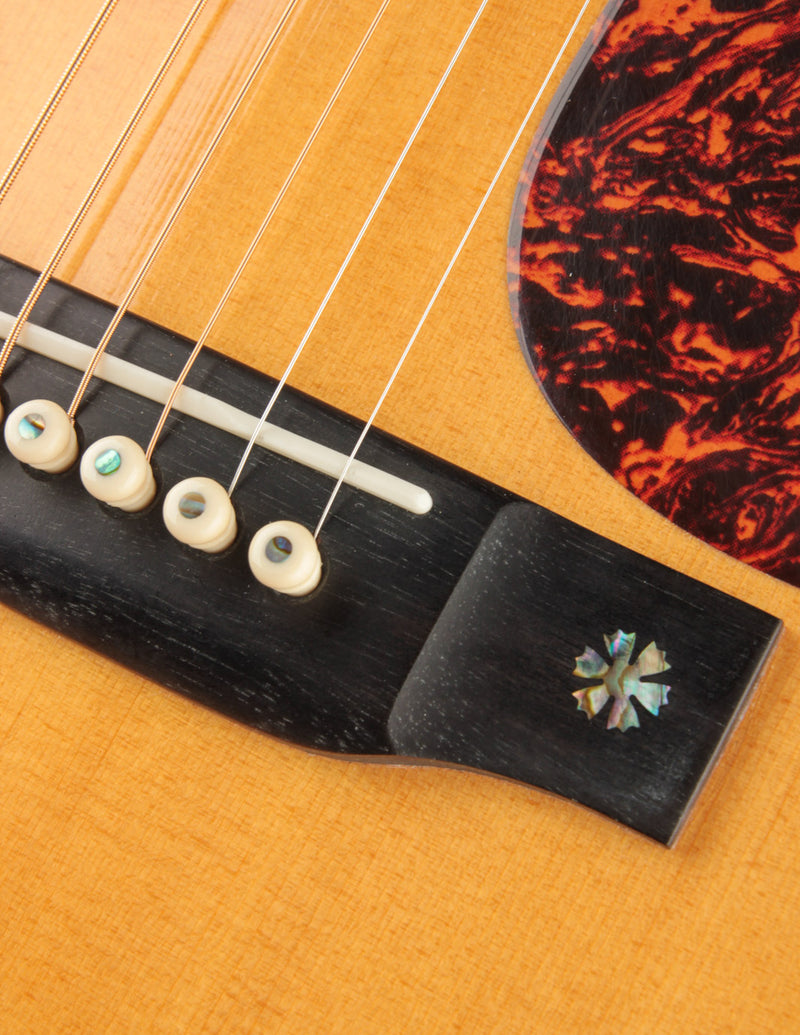 Martin D-42 (USED, 2001)