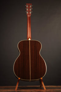 Martin OM-28V (USED, 2006)