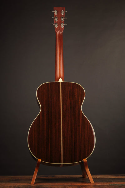 Martin OM-28V (USED, 2006)