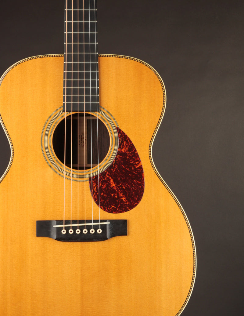 Martin OM-28V (USED, 2006)