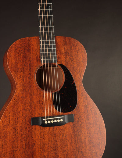 Martin 000-17 (2024)