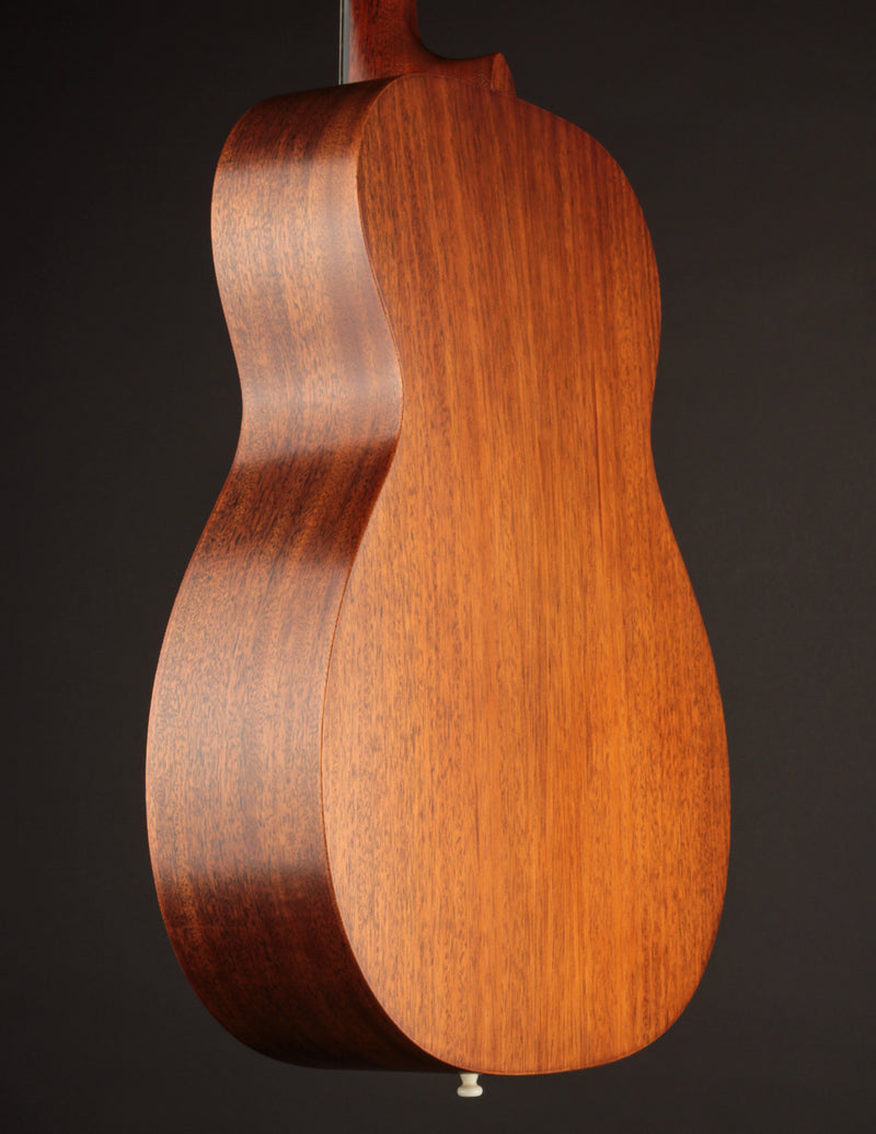 Martin 000-17 (2024)