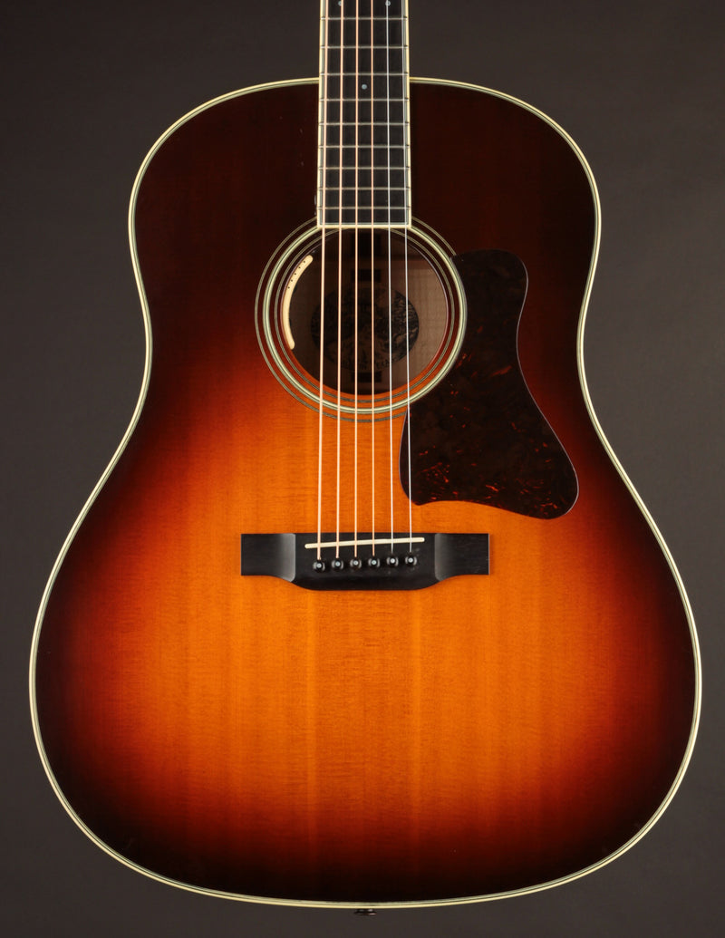 Collings CJ Maple Sunburst (USED, 2001)