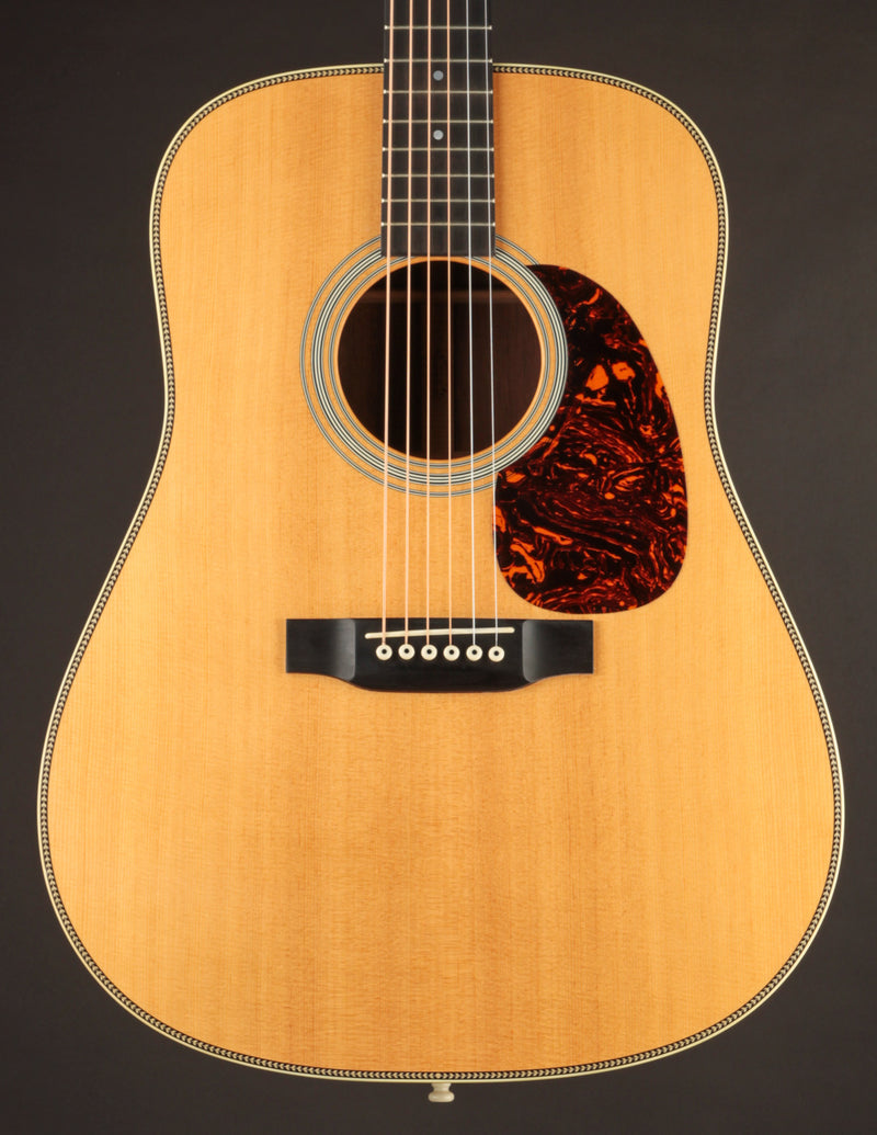 Martin HD-28MP (USED, 2011)