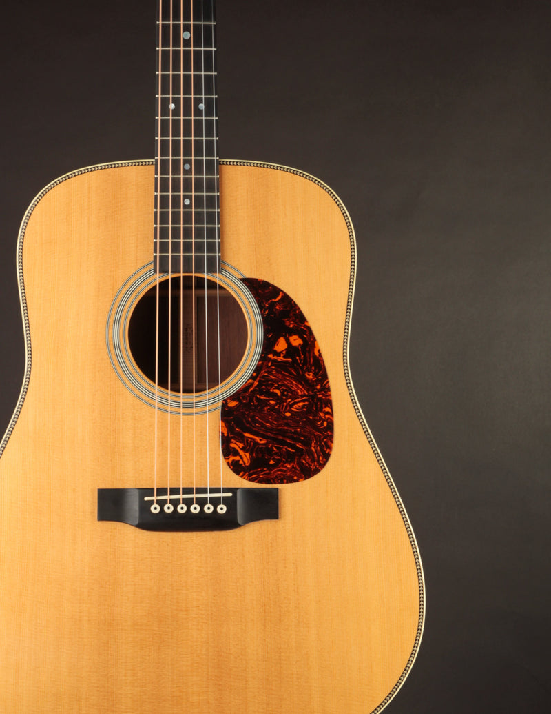 Martin HD-28MP (USED, 2011)