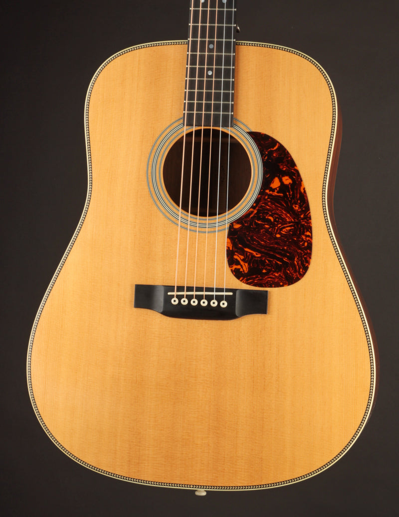 Martin HD-28MP (USED, 2011)