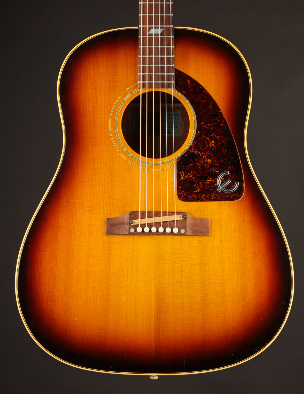 Epiphone FT-79 Texan, Sunburst (1967)