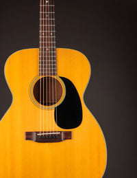 Martin 000-18 (USED, 1975)
