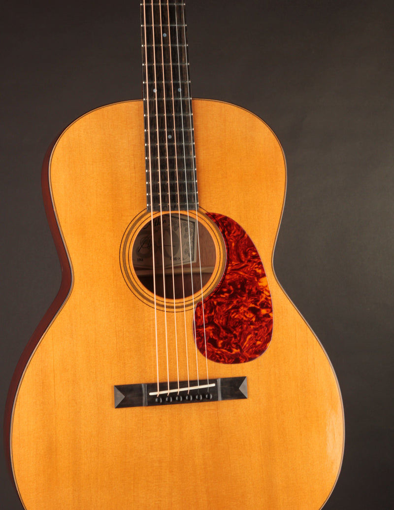 Atkin Essential 000S 12-Fret Aged Natural