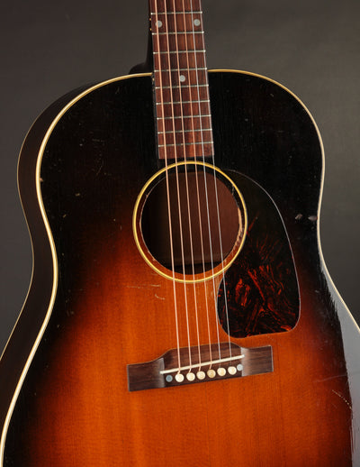 Gibson J-45 (USED, 1951)
