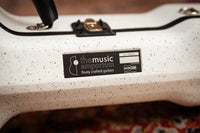 Calton Dreadnought Granite White w/ Black Interior