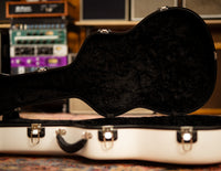 Calton OM / 000 White / Black Interior