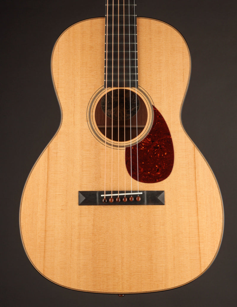 Collings 001 12-Fret Traditional Old Growth Sitka
