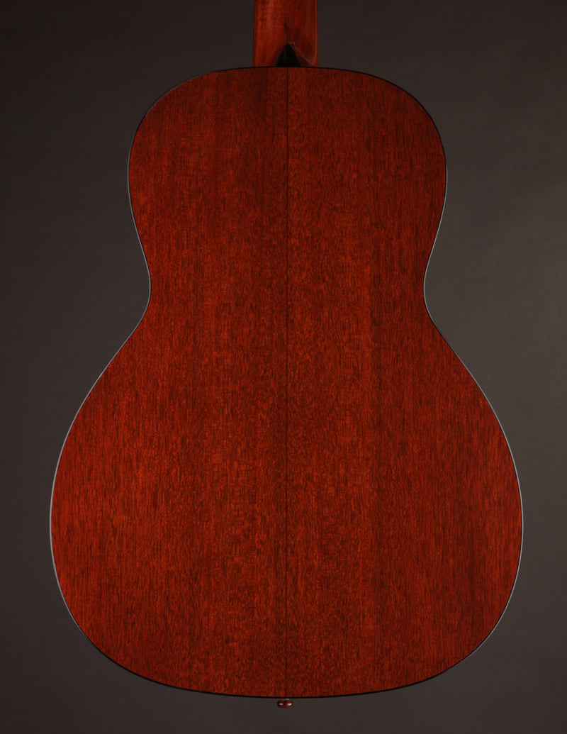 Collings 001 12-Fret Traditional Old Growth Sitka