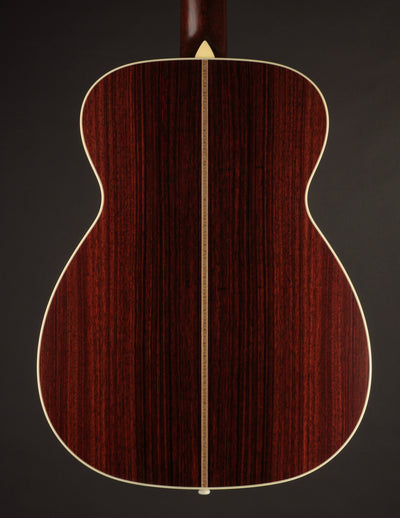 Collings 002H 14-Fret German Spruce Traditional Satin Finish