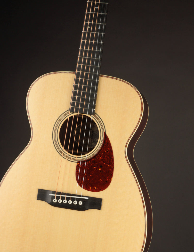 Collings 002H 14-Fret German Spruce Traditional Satin Finish