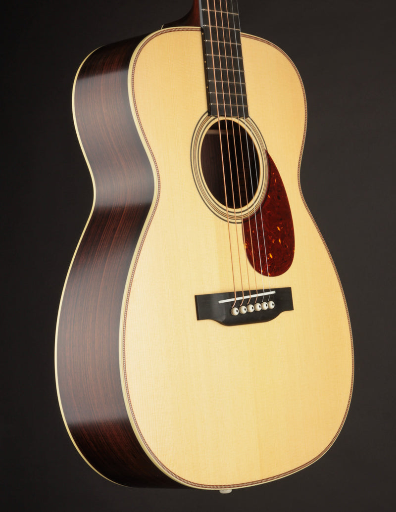 Collings 002H 14-Fret German Spruce Traditional Satin Finish