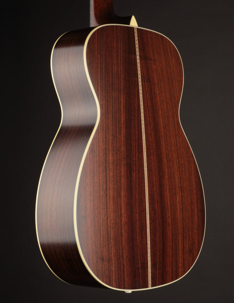 Collings 002H 14-Fret German Spruce Traditional Satin Finish