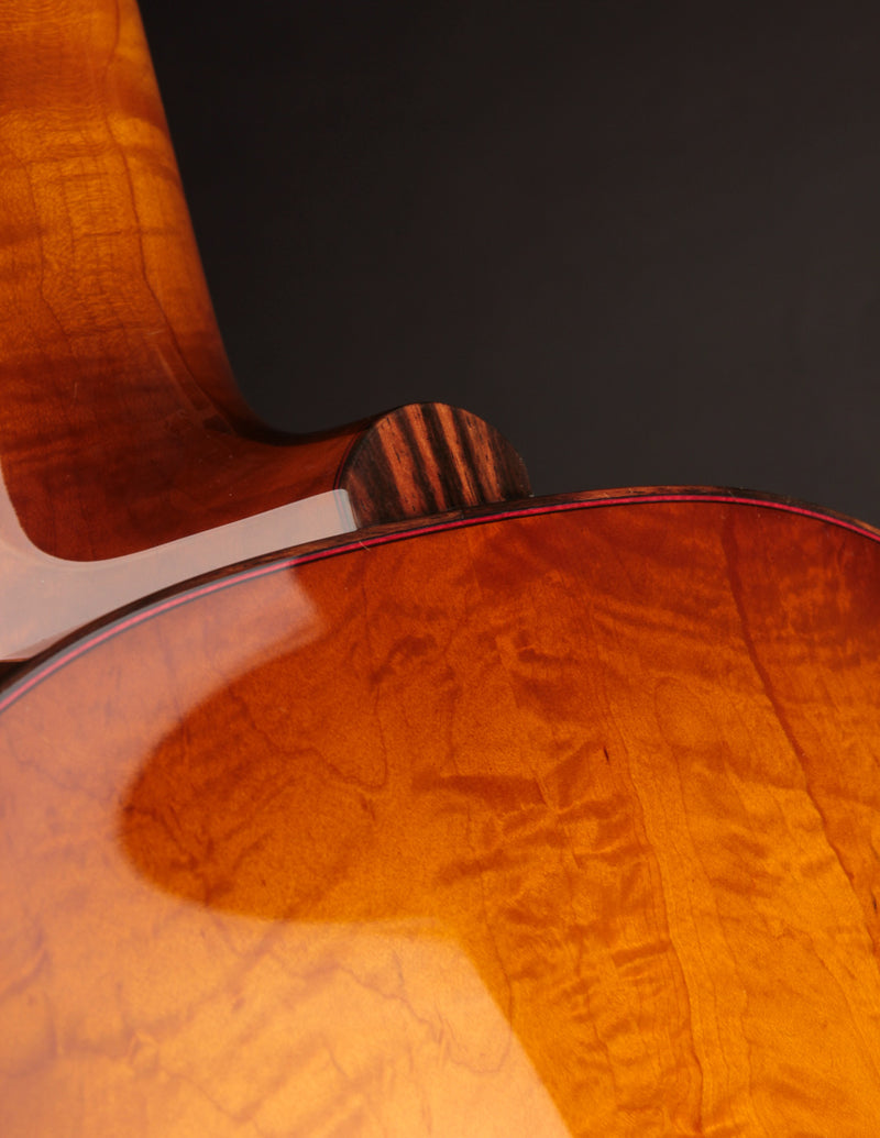Collings AT-00 Round Hole