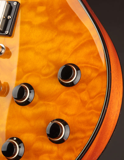 Collings City Limits Deluxe Quilt Top Lemon Burst w/ Throbaks