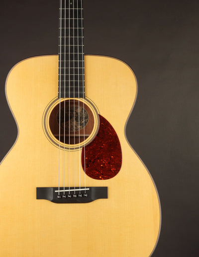 Collings OM1JL Adirondack Julian Lage Signature Model