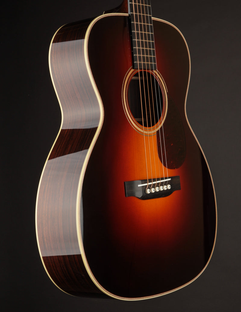 Collings OM2HA Adirondack Dark Sunburst Traditional