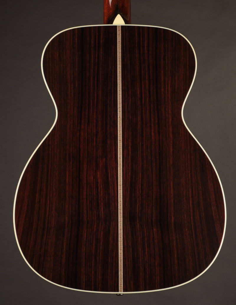 Collings OM2H German Deep Body