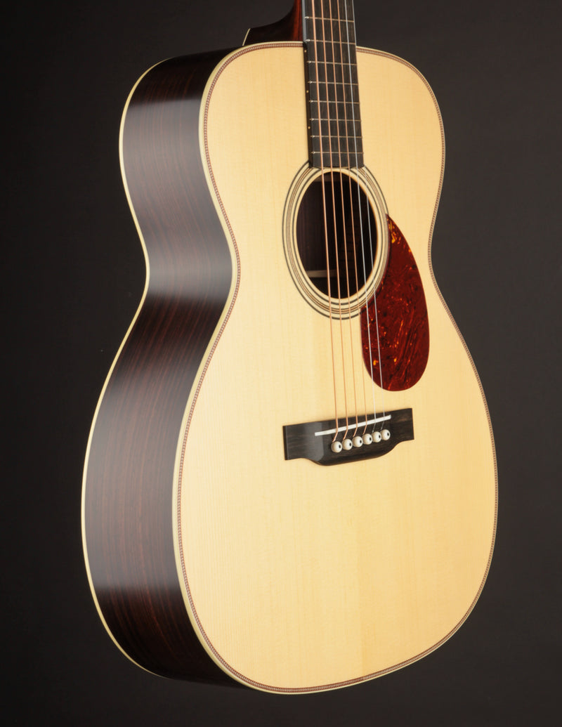 Collings OM2HG German Spruce Traditional Satin