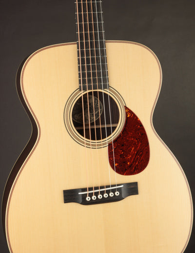 Collings OM2HG German Spruce Traditional Satin