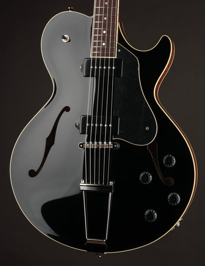 Collings SoCo 16 LC Baritone Jet Black Top & Walnut