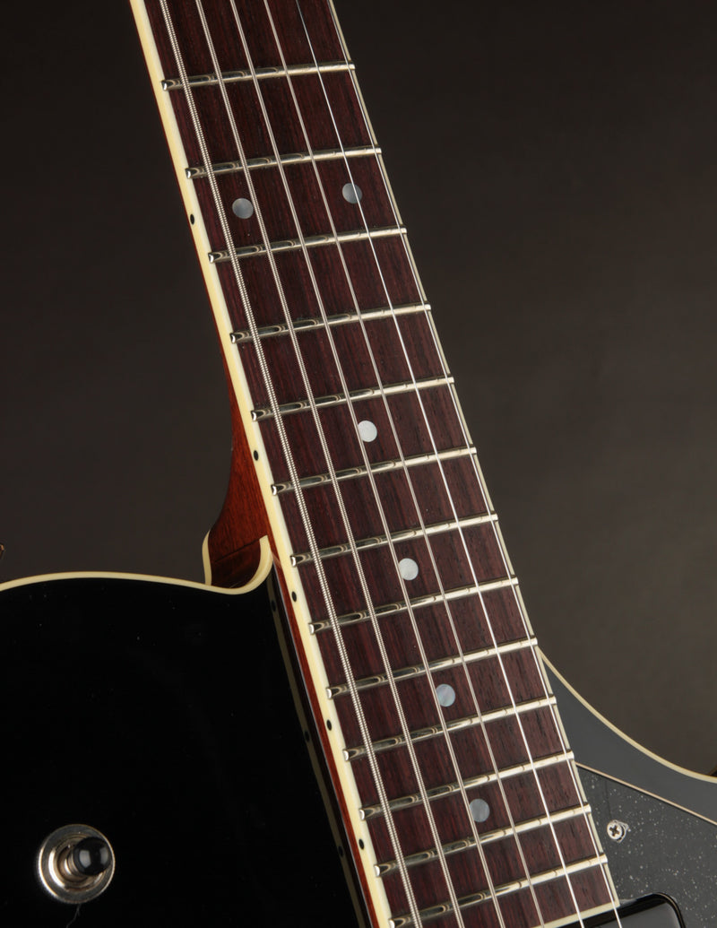 Collings SoCo 16 LC Baritone Jet Black Top & Walnut