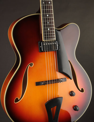 Comins GCS-16-1 Archtop Autumn Burst