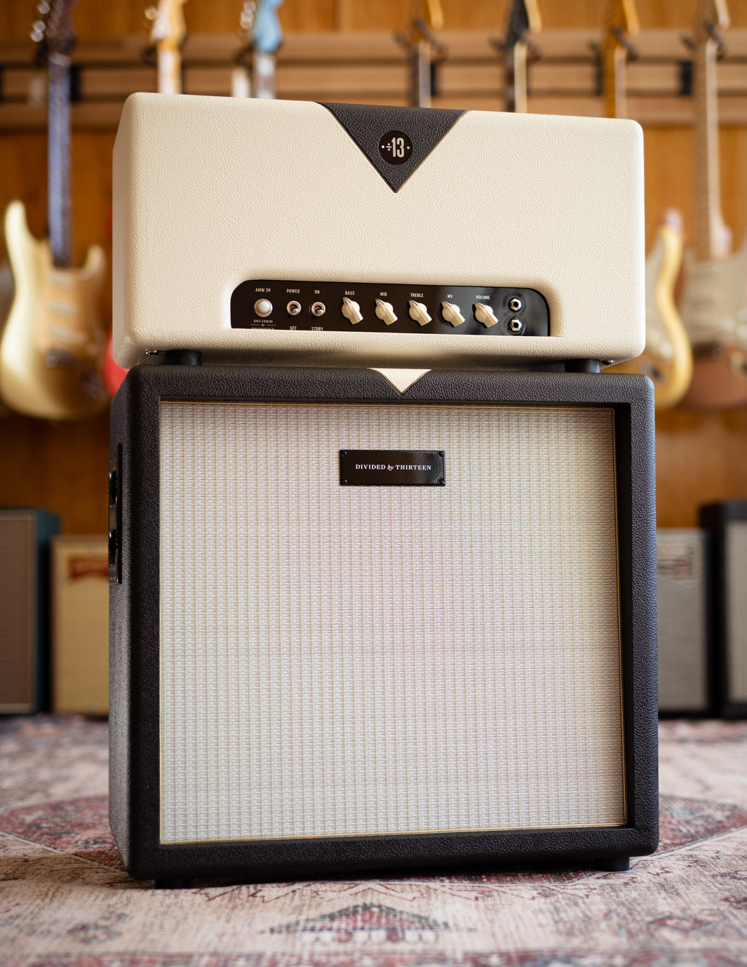 Divided By 13 AMW39 Head, Cream/Black V