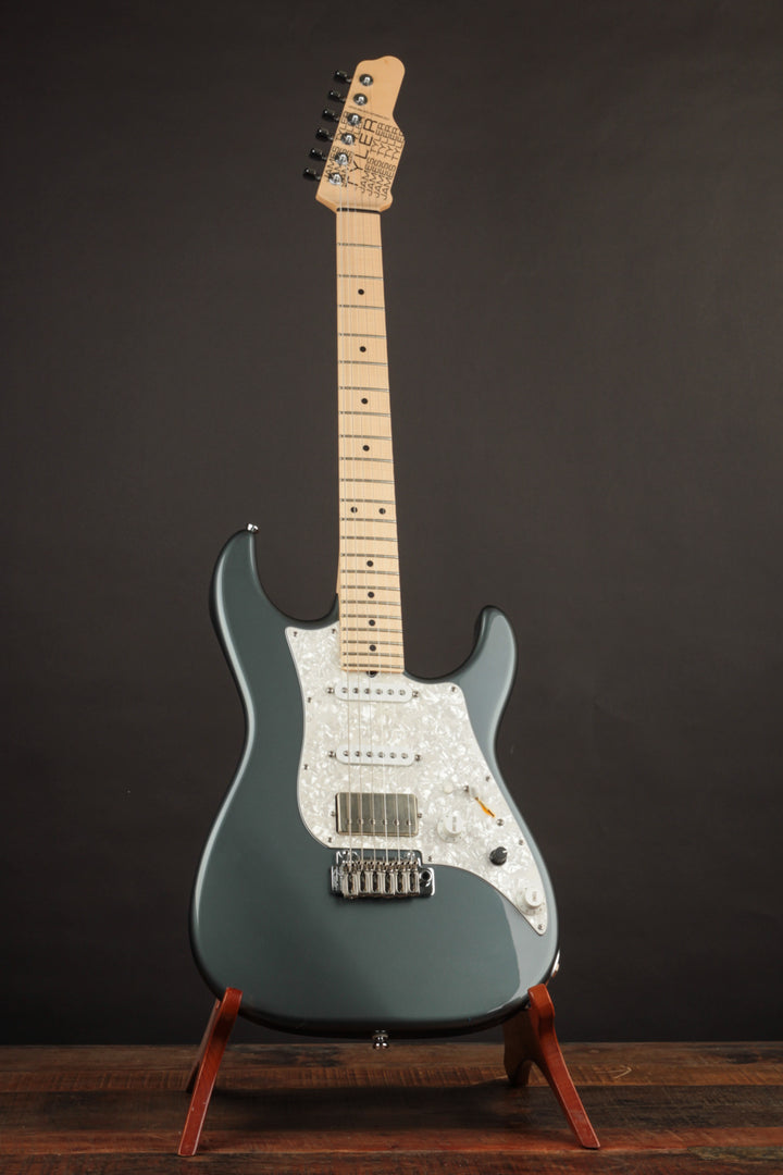 laidback ストラトタイプ mod james tyler風塗装 James Tyler Studio Elite 2006: Find It Here