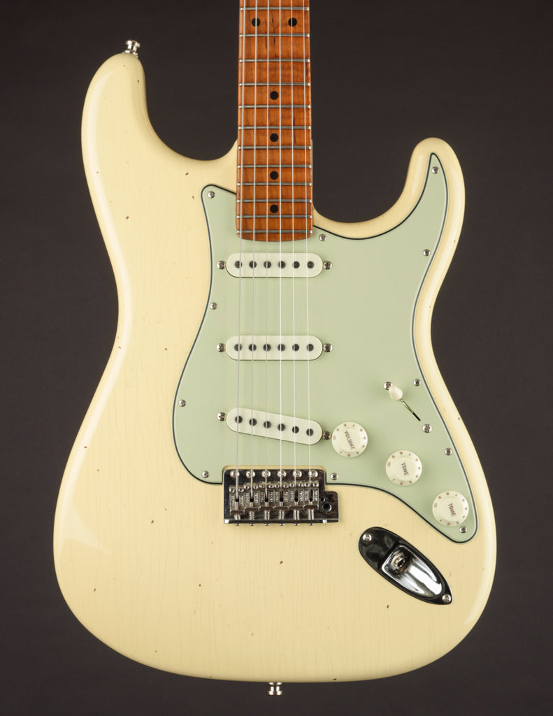 Fender Custom Shop GT11 Journeyman Relic Stratocaster - 3-Tone Sunburst -  Sweetwater Exclusive