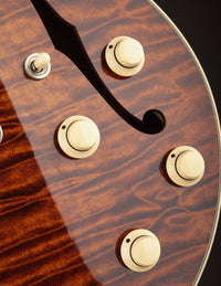 Collings I-35 Deluxe Caramel Quilt Top w/Throbaks (USED, 2016)