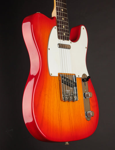 Fender Telecaster, Cherry Sunburst (1982)