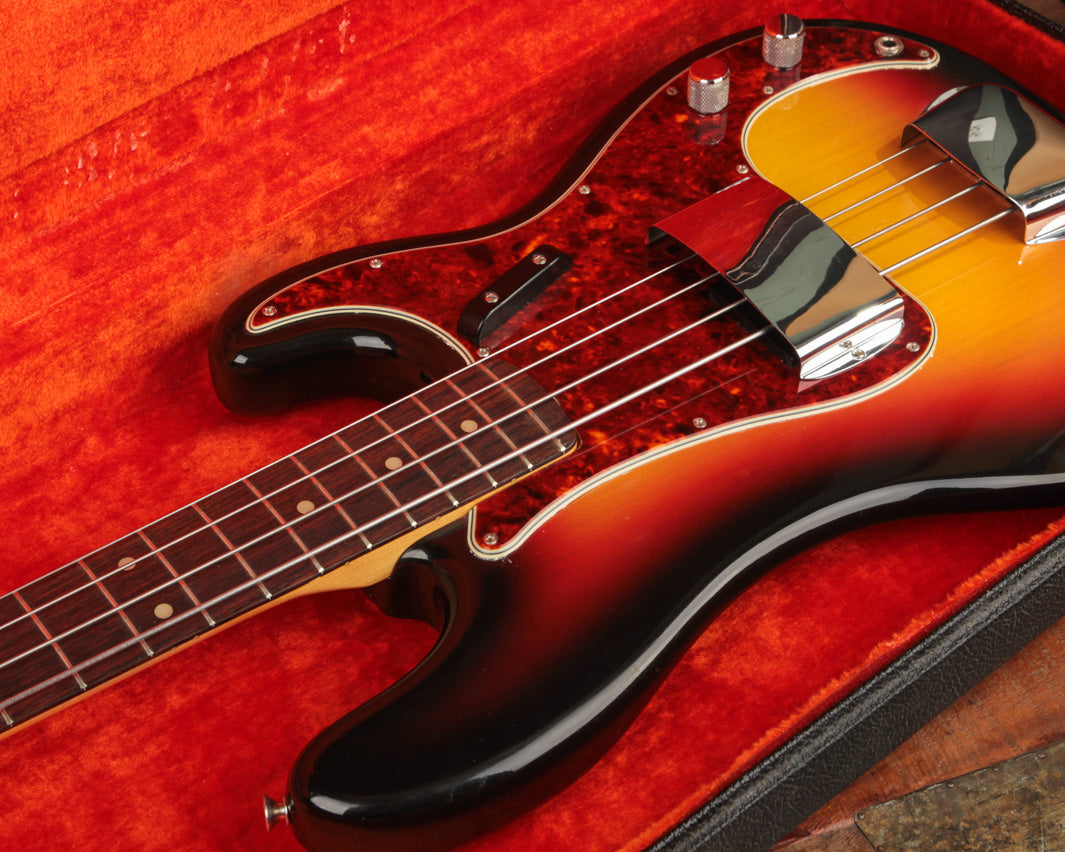 Rex and the Bass: Review: 2007 Fender Precision Bass PB70-78US