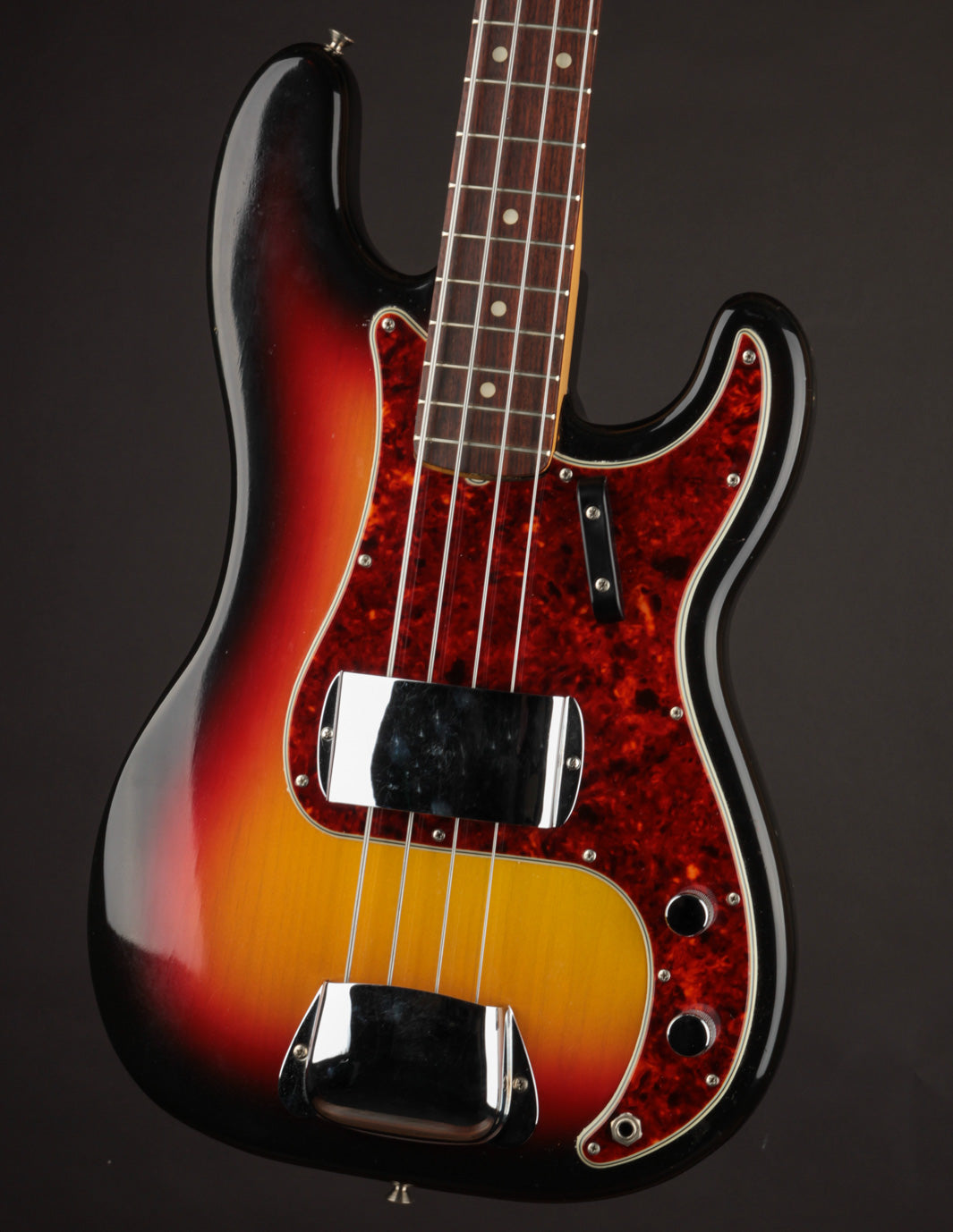 Vintage 1966 Fender Precision Bass: Sunburst Finish