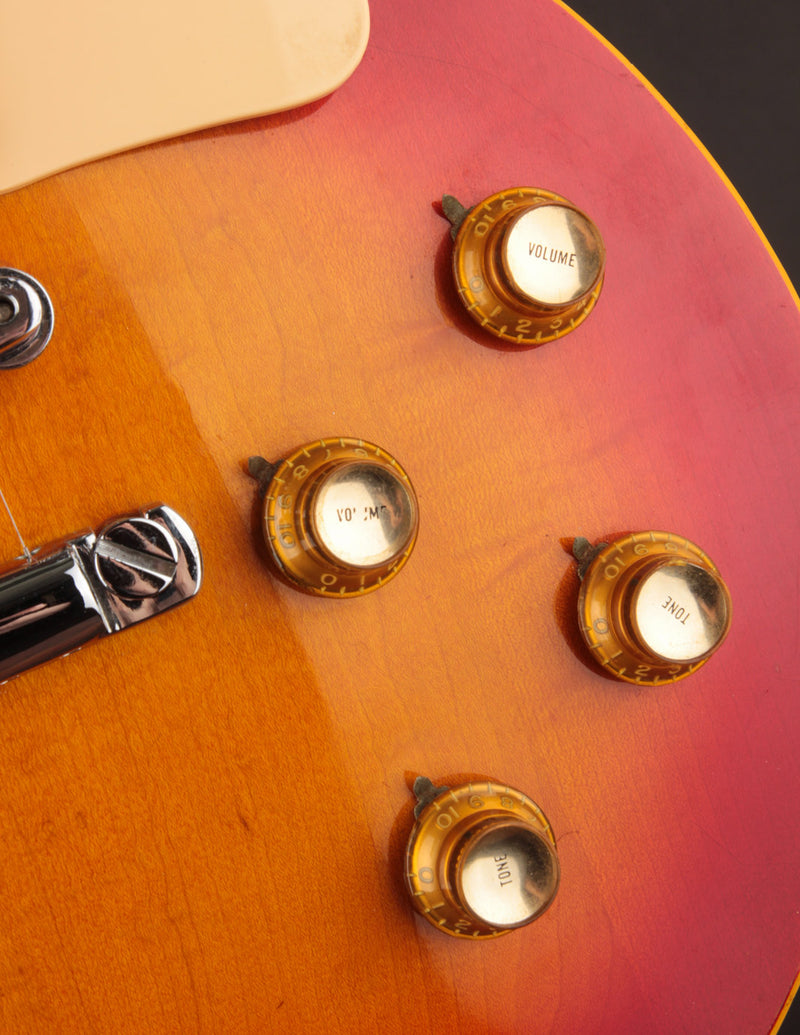 Gibson Les Paul Deluxe, Cherry Sunburst (1974)